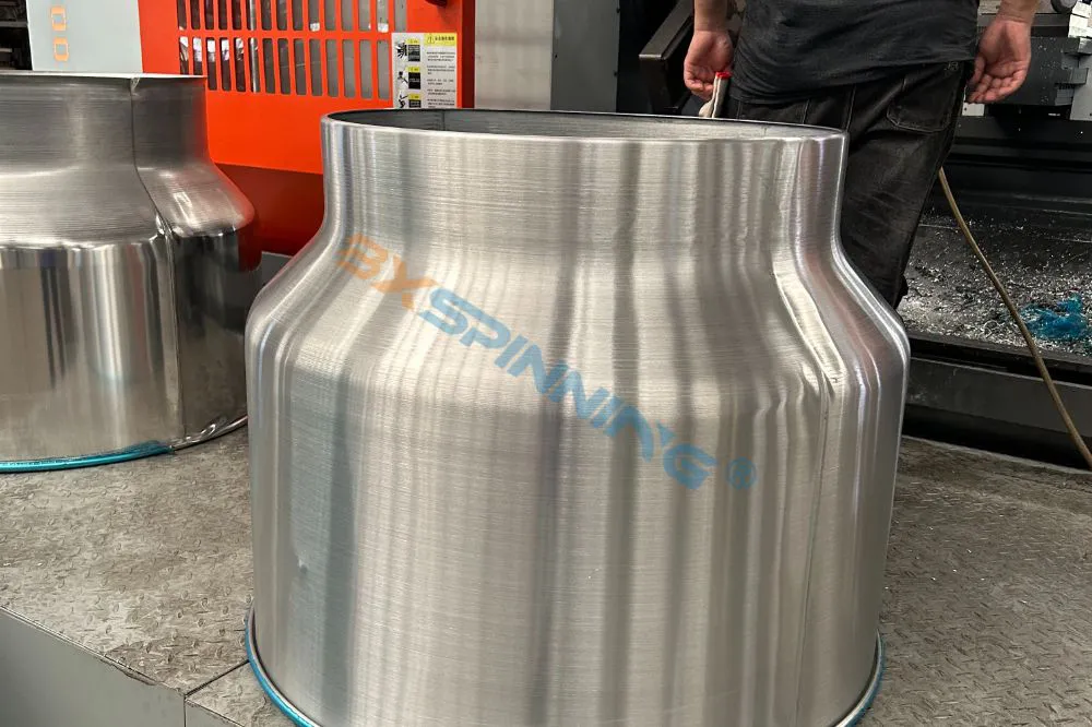 Heavy-Duty Big Workpiece Spinning Machine